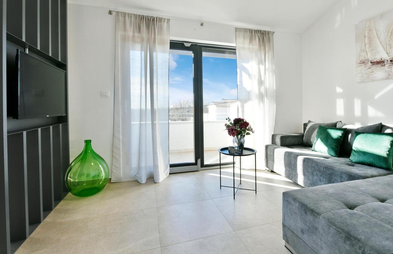 R2 Apartment By Residence Rudan Vižinada Dış mekan fotoğraf